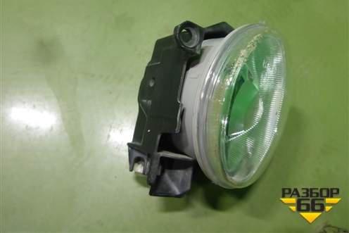 Фара противотуманная левая (8122147010) для Toyota Rav-4 с 2012-2019г