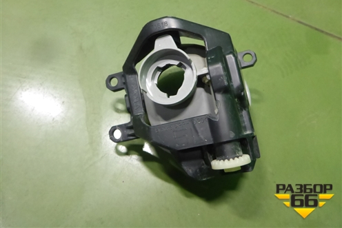 Фара противотуманная левая (8122147010) для Toyota Rav-4 с 2012-2019г