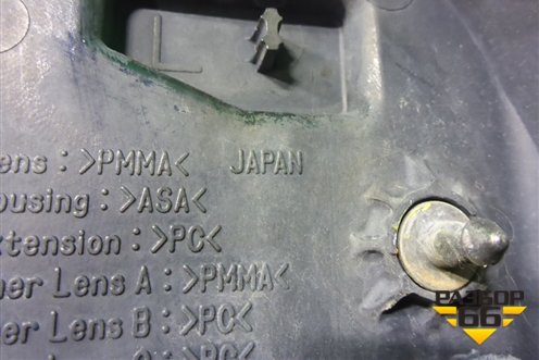 Фонарь задний наружный левый (до 2012г) (8156160750) для Toyota Land Cruiser (200) с 2008г