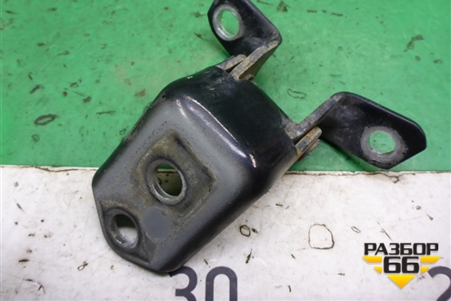 Петля двери задней правой нижняя для Mazda Mazda 3 (BK) с 2003-2009г 