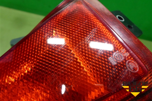Фонарь в задний бампер центральный (4116110CR01) для Changan UNI-K с 2020г