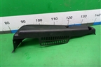 Держатель задней полки правый (BP4K68841) для Mazda Mazda 3 (BK) с 2003-2009г