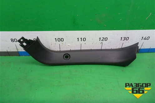 Обшивка двери багажника (правая) (BP4K68940A) для Mazda Mazda 3 (BK) с 2003-2009г 