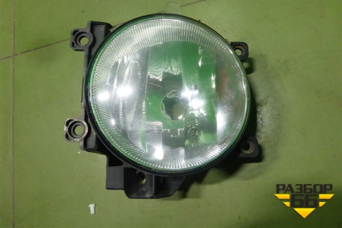 Фара противотуманная левая (после 2012г до 2015г) (8122060100) для Toyota Land Cruiser (200) с 2008г