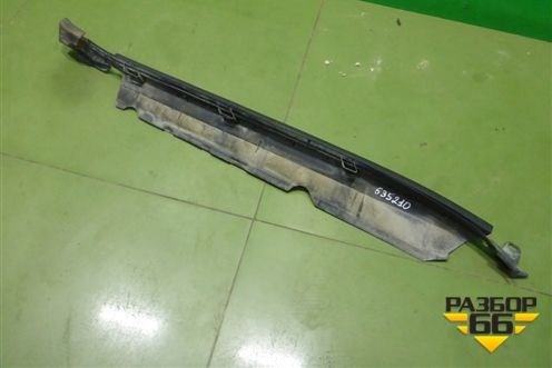 Накладка переднего крыла правого (5380560020) для Toyota Land Cruiser (200) с 2008г