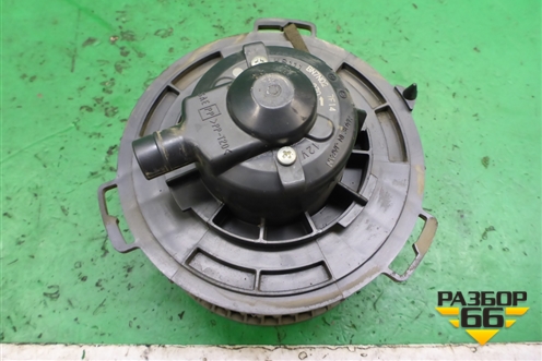 Моторчик отопителя (BN7N027F14) для Mazda Mazda 3 (BK) с 2003-2009г 
