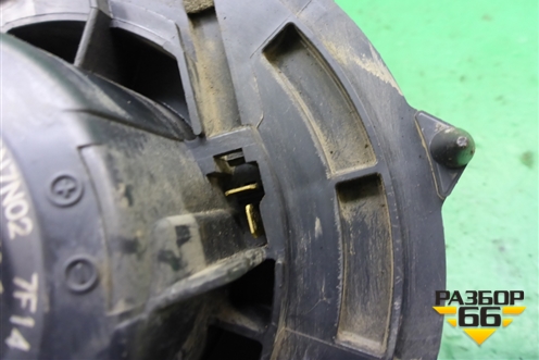 Моторчик отопителя (BN7N027F14) для Mazda Mazda 3 (BK) с 2003-2009г 