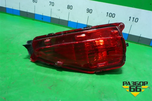 Фонарь в задний бампер правый (814800K010) для Toyota Fortuner с 2016г