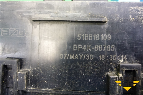 Блок предохранителей подкапотный (BP4K66765) для Mazda Mazda 3 (BK) с 2003-2009г 