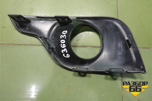 Накладка ПТФ правая (9688186477) для Citroen C4 с 2010-2022г