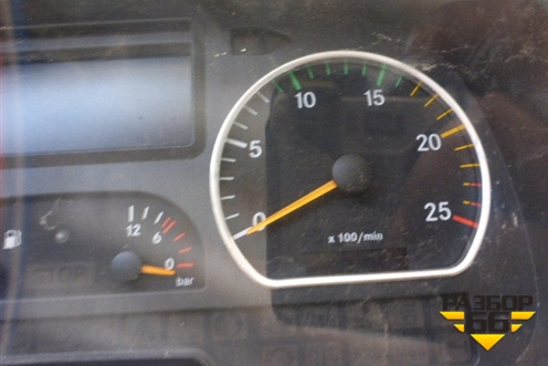 Щиток приборов (A0054468121) для Mercedes Benz  TRUCK Axor 2 с 2004г