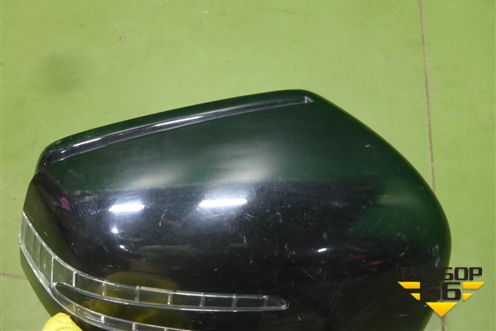 Накладка зеркала правого (615326AA) для Mercedes Benz GL-Klass X166 с 2012г