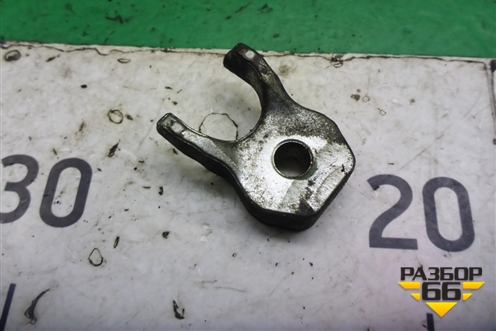 Кронштейн форсунки инжекторной (2.3л L3) для Mazda Mazda 3 (BK) с 2003-2009г 
