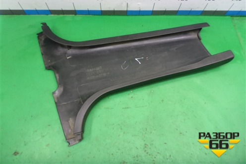 Обшивка стойки центральная нижняя левая (MR444207) для Mitsubishi Lancer-9  с 2003-2008г