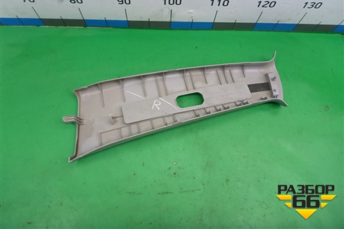Обшивка стойки центральная верхняя правая (MR444204) для Mitsubishi Lancer-9  с 2003-2008г