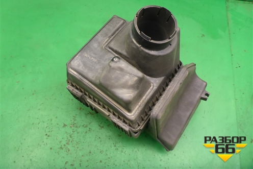 Корпус воздушного фильтра (1.6л 4G18) (MB924218) для Mitsubishi Lancer-9  с 2003-2008г
