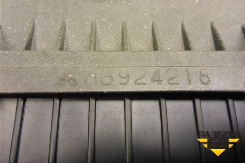 Корпус воздушного фильтра (1.6л 4G18) (MB924218) для Mitsubishi Lancer-9  с 2003-2008г