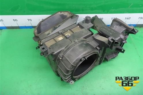 Корпус отопителя (под моторчик) (MR513028) для Mitsubishi Lancer-9  с 2003-2008г