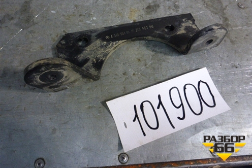 Кронштейн радиатора правый  (A9405040640) для Mercedes Benz  TRUCK Axor 2 с 2004г