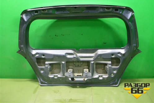 Дверь багажника без стекла для Suzuki Swift с 2004-2011г