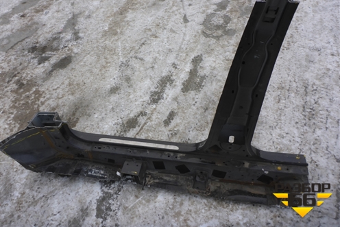 Порог со стойкой правый для Ford Focus 2 с 2008-2011г