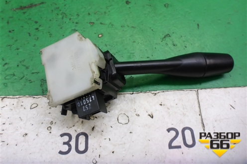 Переключатель поворотов для Mitsubishi Lancer-9  с 2003-2008г