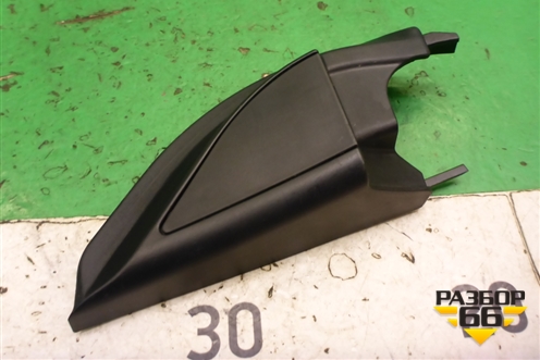 Накладка двери передней левой уголок (MR441631) для Mitsubishi Lancer-9  с 2003-2008г