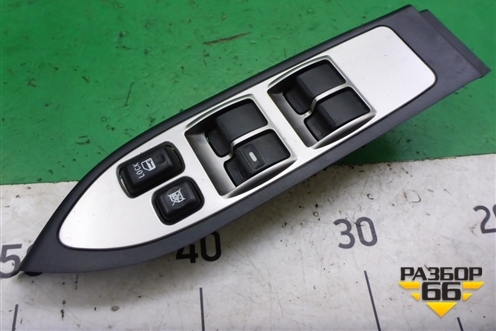 Модуль управления стеклоподъёмниками (8608A110) для Mitsubishi Pajero/Montero с 2007г