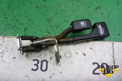 Ручка открывания багажника и лючка бензобака для Mitsubishi Lancer-9  с 2003-2008г