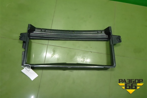 Дефлектор радиатора (31353798) для Volvo XC90 с 2015г (ХС90)