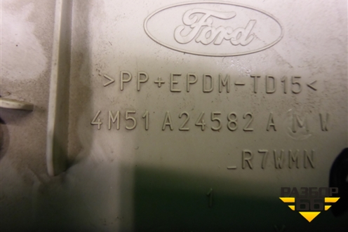 Обшивка стойки центральная верхняя правая (4M51A24582AMW) для Ford Focus 2 с 2008-2011г