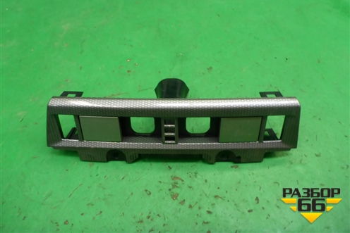 Рамка под кнопки (8M5113D734AW) для Ford Focus 2 с 2008-2011г