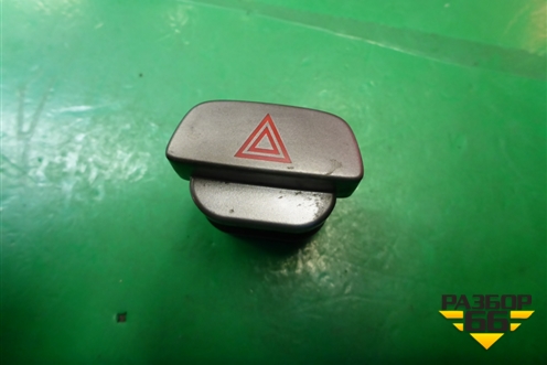 Кнопка аварийной сигнализации (8M5T13A350AB) для Ford Focus 2 с 2008-2011г