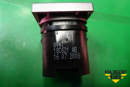 Кнопка обогрева заднего стекла (8V4T18C621AB) для Ford Focus 2 с 2008-2011г