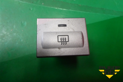 Кнопка обогрева заднего стекла (8V4T18C621AB) для Ford Focus 2 с 2008-2011г