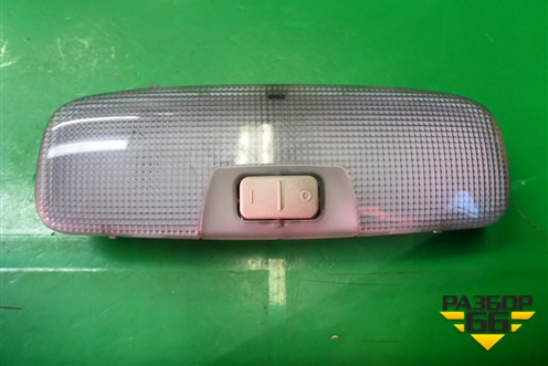 Плафон салонный центральный (8A6A13776CA) для Ford Focus 2 с 2008-2011г