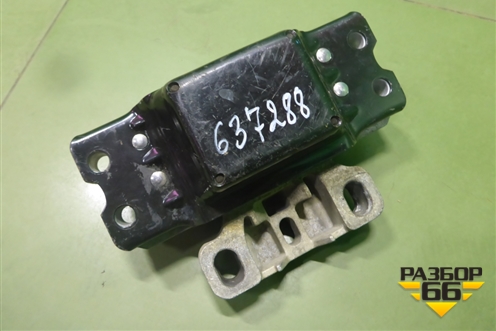 Опора КПП левая (3C0199555Q) для Volkswagen Passat (B6) с 2005-2010г