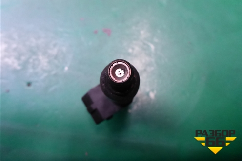 Форсунка инжекторная электрическая (1.6л SHDA) (98MFBC9F593) для Ford Focus 2 с 2008-2011г