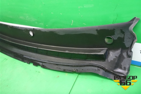 Решетка стеклоочистителей (4M51A02216AG) для Ford Focus 2 с 2008-2011г