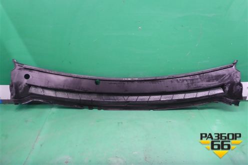 Решетка стеклоочистителей (4M51A02216AG) для Ford Focus 2 с 2008-2011г