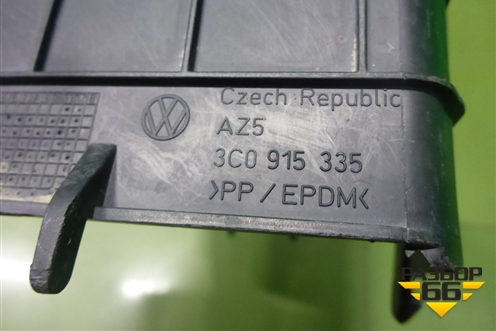 Кожух аккумулятора (3C0915335) для Volkswagen Tiguan с 2011-2016г