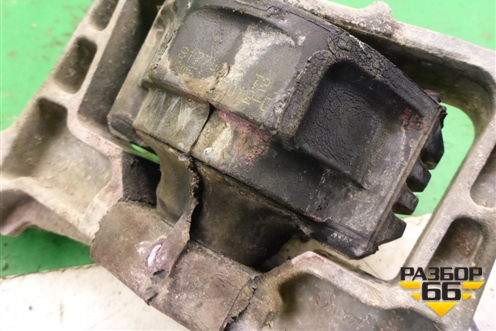 Опора двигателя правая ( 1.6л SHDA) для Ford Focus 2 с 2008-2011г