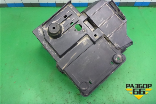 Ящик под аккумулятор (3M5110723AP) для Ford Focus 2 с 2008-2011г