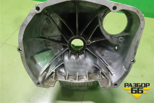 Корпус КПП (АКПП передняя часть) (TZ102ZDCAA) для Subaru Forester (SF5-9) с 1997-2002г (Форестер)