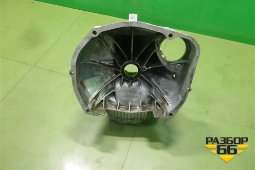 Корпус КПП (АКПП передняя часть) (TZ102ZDCAA) для Subaru Forester (SF5-9) с 1997-2002г (Форестер)