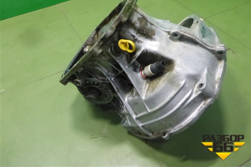 Корпус КПП (АКПП передняя часть) (TZ102ZDCAA) для Subaru Forester (SF5-9) с 1997-2002г (Форестер)