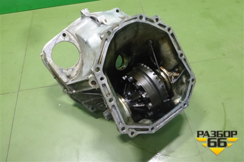 Корпус КПП (АКПП передняя часть) (TZ102ZDCAA) для Subaru Forester (SF5-9) с 1997-2002г (Форестер)
