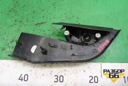 Накладка двери передней правой уголок (4M51A23408AJ3YYW) для Ford Focus 2 с 2008-2011г