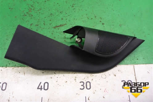 Накладка двери передней левой уголок (4M51A23408AJ3YYW) для Ford Focus 2 с 2008-2011г
