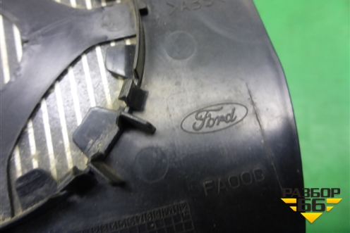 Стекло зеркала правого (с подогревом) для Ford Focus 2 с 2008-2011г